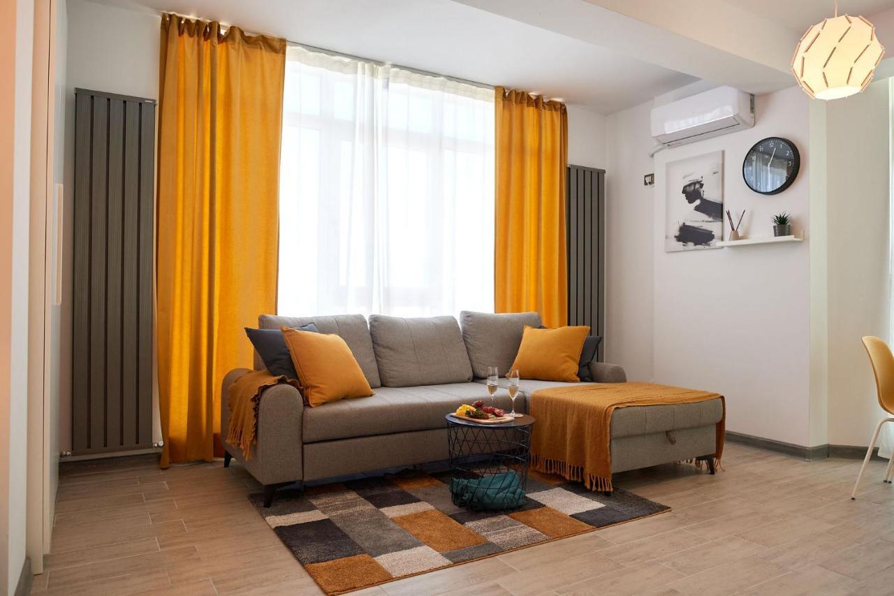Fineloft Sea View Apartment-Spa N Pools Beach Resort Năvodari Екстериор снимка
